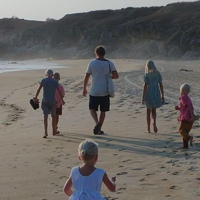 ps Hi, I'm Peter Swanson. This is me and my 5 kids in Mexico. (My wife is taking the pic:)
